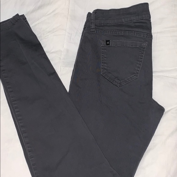 HotTopic LoveSICK | Skinny Jean - Picture 3 of 5